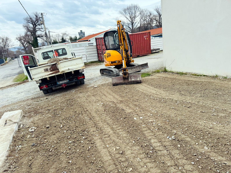 location-mini-pelle-terrassement-manosque